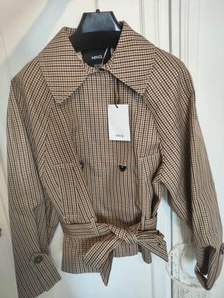 Trench Corto Cuadros Viral Mango