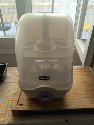 Regalo Esterilizador Chicco para biberones