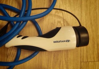 Cargador Hyundai Eléctrico Doméstico