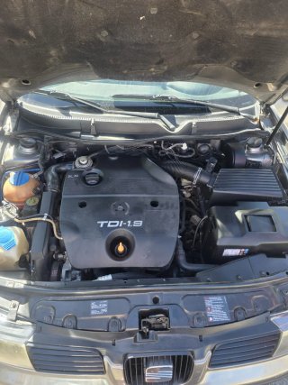 SEAT Leon 2004