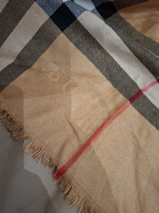 Bufanda Burberry Beige Multicolor