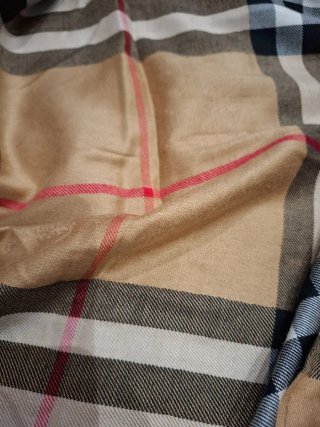 Bufanda Burberry Beige Multicolor