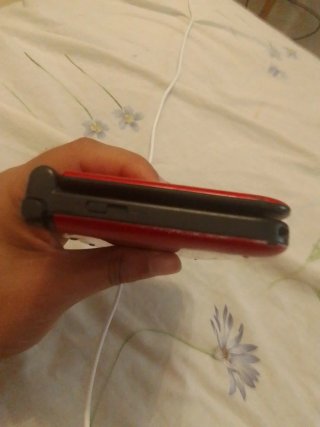 Nintendo 3 ds XL roja
