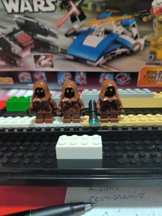 Lego Star Wars Minis Jawas (3)