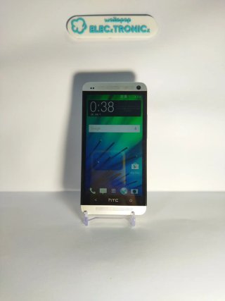 HTC One M7 Plata