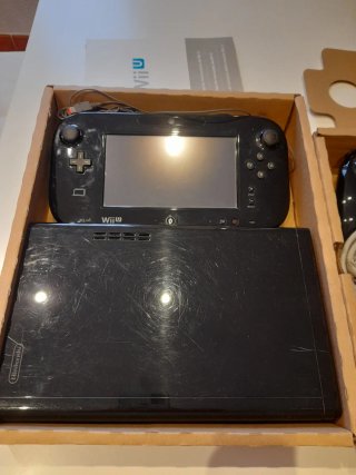 Wii U ZombiU Premium Pack + Juegos + Mandos