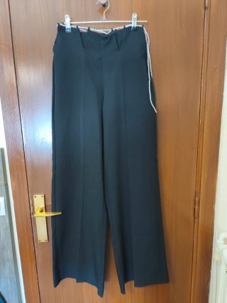 Pantalón traje Bershka brillo XS