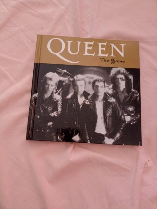 CD Queen - Innuendo 10 euros cada uno
