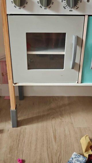 Cocinita de madera infantil