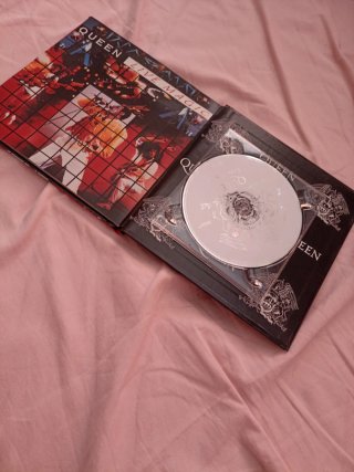 CD Queen Live Magic 10 euros cada uno
