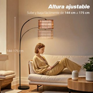 Lampada da terra ad arco in metallo e rattan con base in marmo