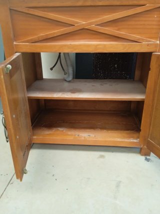 Mueble de baño madera y lavabo cerámico