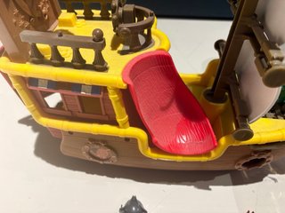 Barco Pirata Juguete con Accesorios
