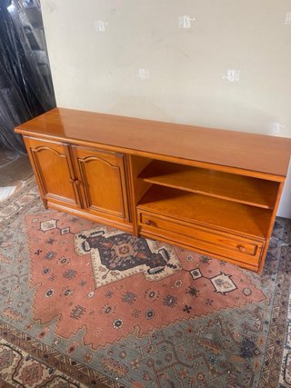Mueble de salón de madera