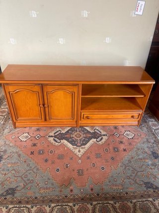 Mueble de salón de madera