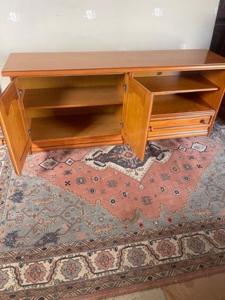 Mueble de salón de madera