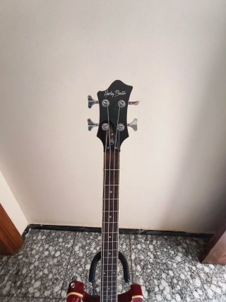 Bajo Harley Benton Rickenbacker + Funda