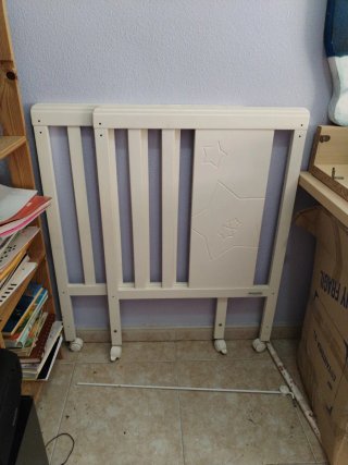 Cuna de bebé plegable Micuna