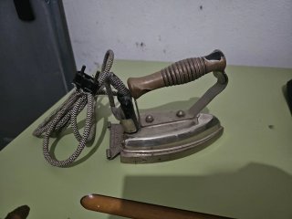 Plancha eléctrica vintage