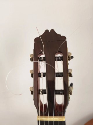 Guitarra Valeriano Bernal Prodigio