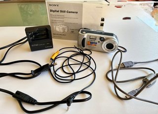 OFERTA .Cámara Digital Sony Cyber-shot 3.2 MP