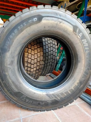 4 Neumáticos Michelin Nuevos Camión