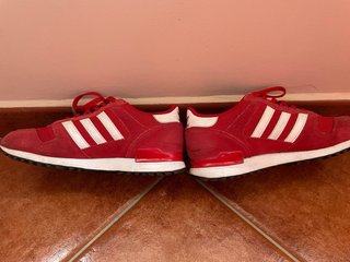 Zapatillas deportivas Adidas rojas