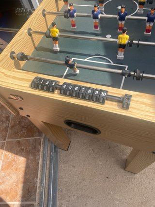 Futbolín de madera