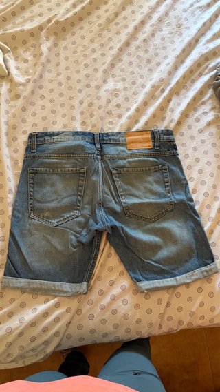 Pantalón corto vaquero Talla 42