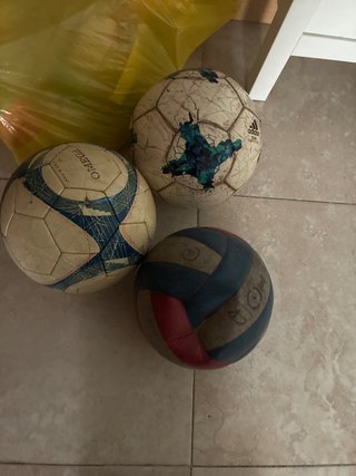 Lote 3 Palloni Calcio e Pallavolo