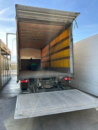 DAF LF45 220