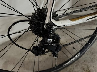 Bicicleta Mérida Scultura 4000 Carbono