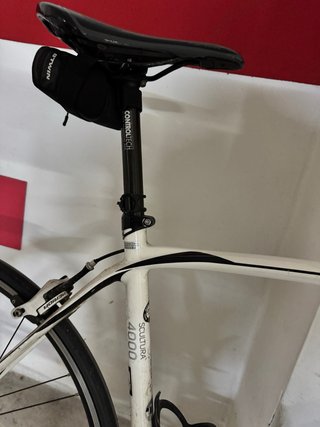 Bicicleta Mérida Scultura 4000 Carbono