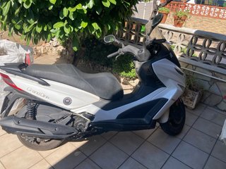 Kymco Grand Dink 300 Scooter