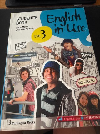 English in Use With LOMCE Grammar Appendix. ESO...