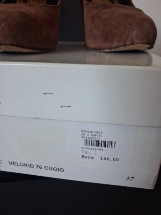 Scarpe Pitti Oro camoscio marroni con cinturino