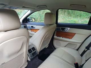 Jaguar XF 2012