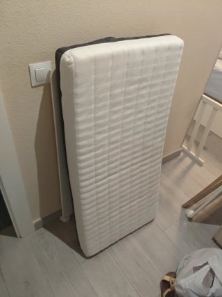 Cuna de bebé blanca con osito + colchon