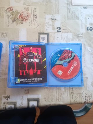 Pack FIFA 17 y FIFA 20 PS4