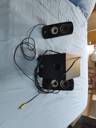 Altavoces Logitech Negros