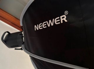 Foco, Trípode y Softbox Neewer