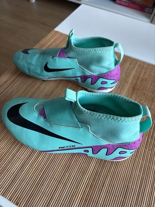 Zapatillas Fútbol Nike Talla 38