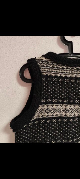 Chaleco de chica talla S-M.