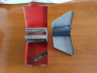 2 Estuches para Brocas