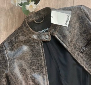 Chaqueta Desigual Piel Sintética Desgastada