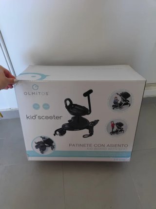 Patinete universal para carrito.