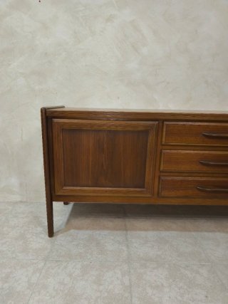 Aparador de teca Mid Century