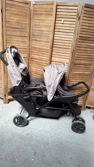 Cochecito doble Graco