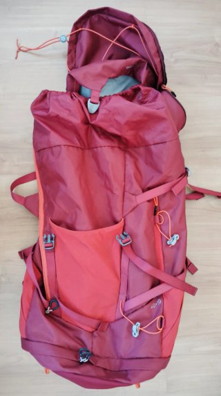 Mochila Decathlon 40+10 Ajustable