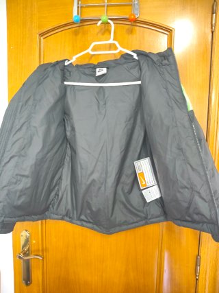 Chaqueta Nike Niños Negra y Verde